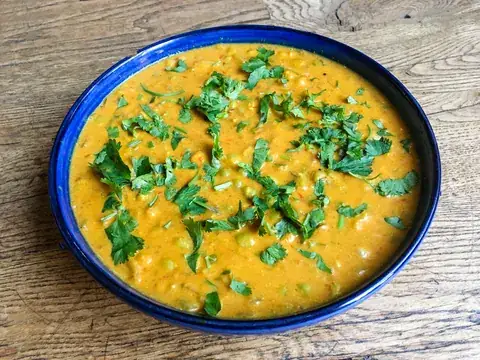 Matar Pannir
